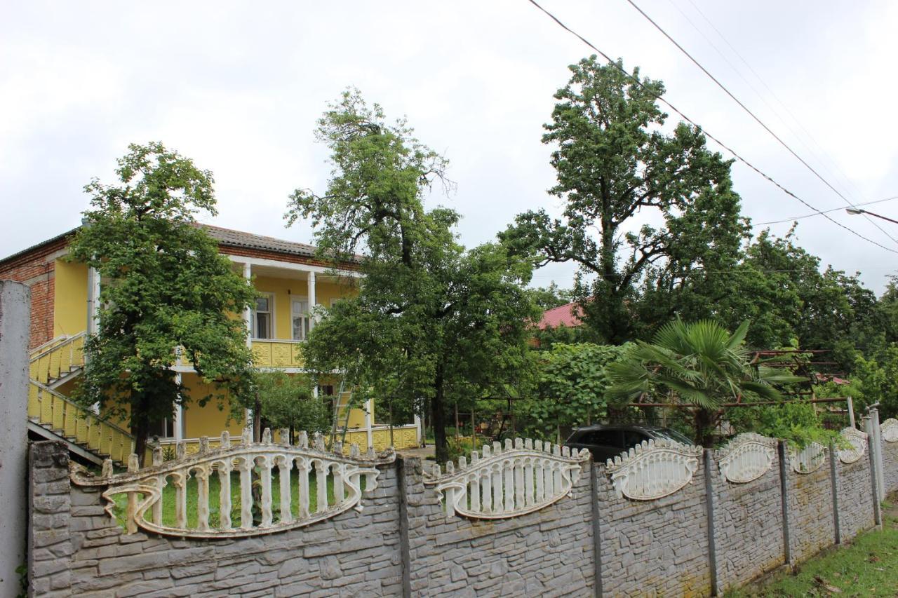 Guest House Maspindzeli Tskaltubo Exterior photo